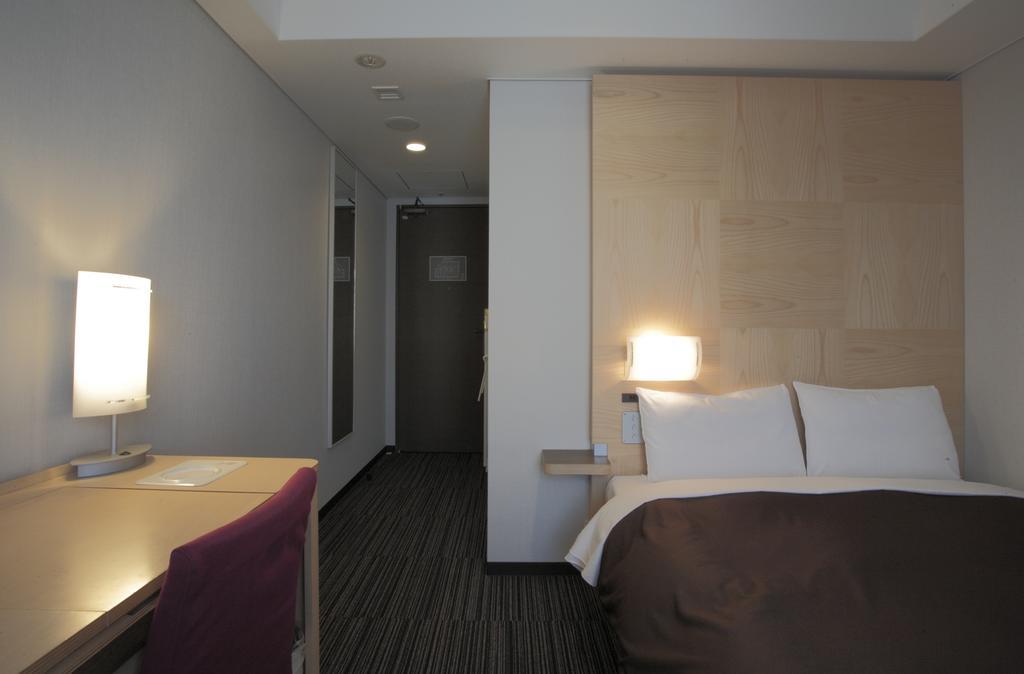 Bluewave Inn Yotsubashi Osaka Phòng bức ảnh